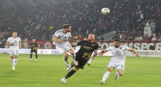 Trendyol 1. Lig: Çorum FK: 0 - Kocaelispor: 2